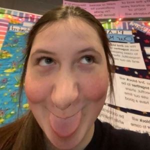 Meet your Posher, Lexi